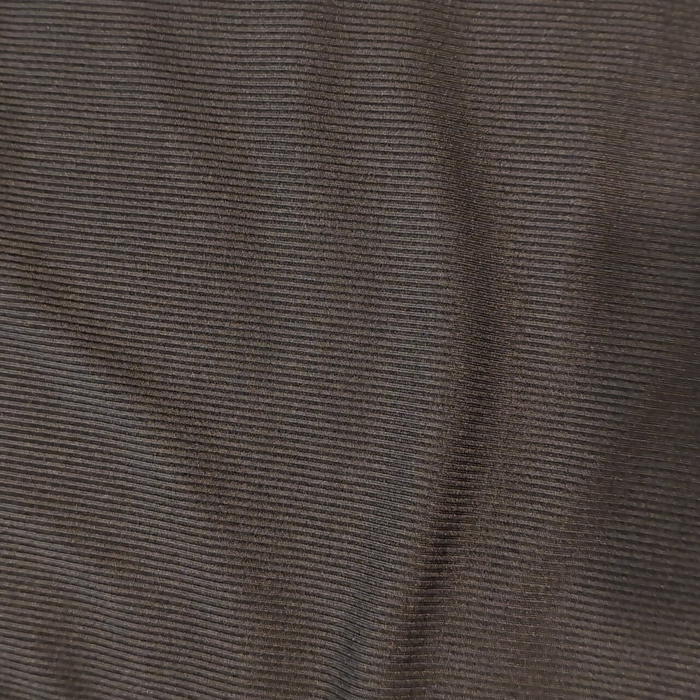 NWOT Ribbed Tank Size S - Picture 4 of 4
